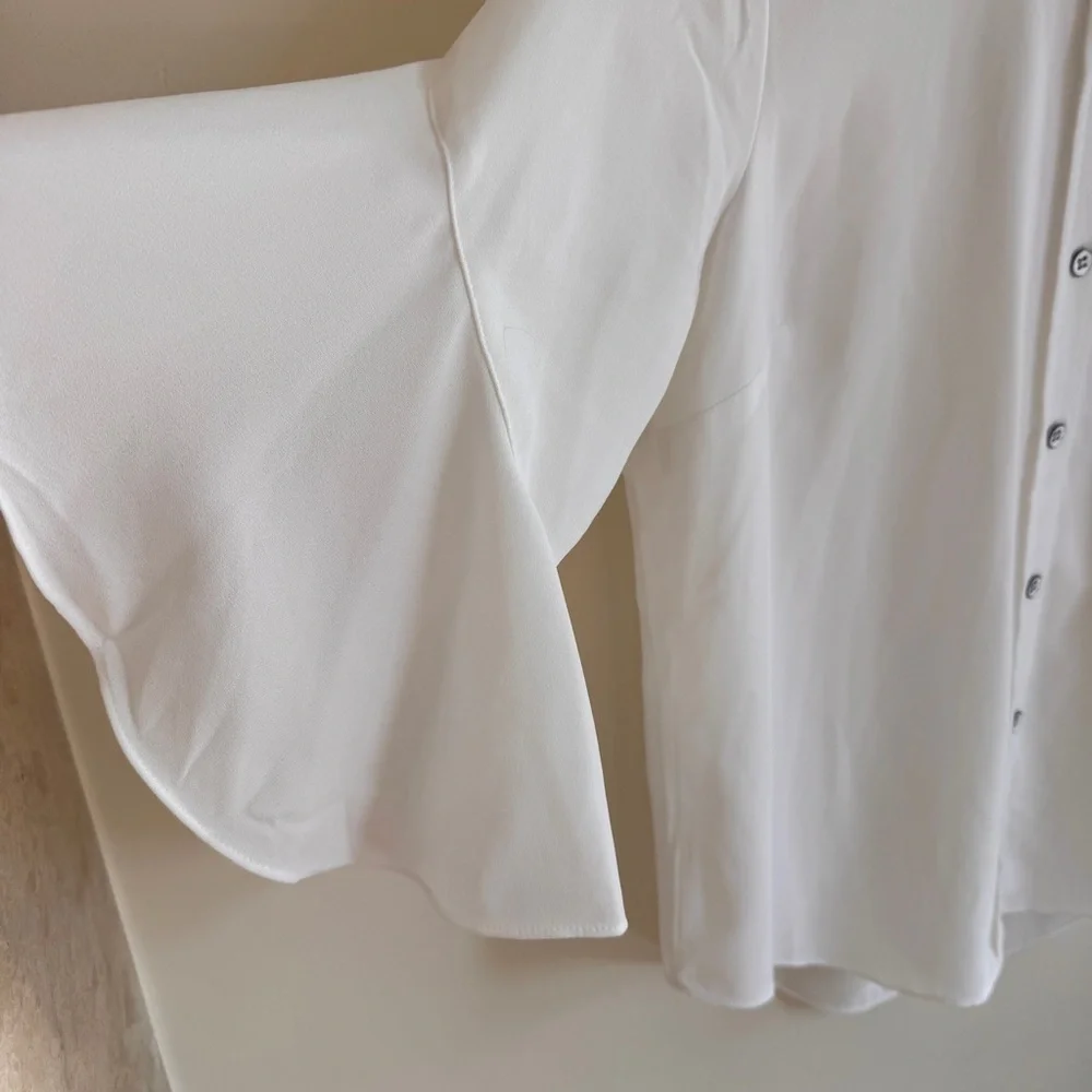 CAbi White Float Top 3/4 Ruffle Bell Sleeve Womens Size S Blouse 5521